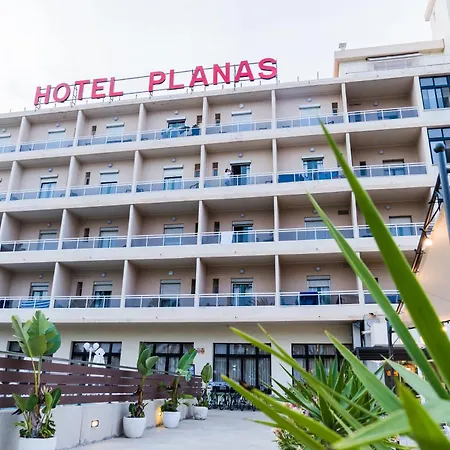 Planas Hotell 3*