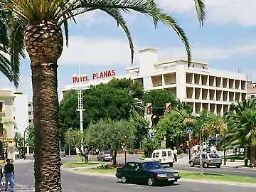 Planas 3*