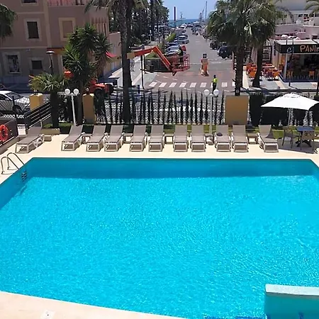 Hotel Planas