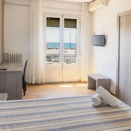 Hotel Planas 3*