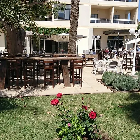 Ξενοδοχείο Planas 3*