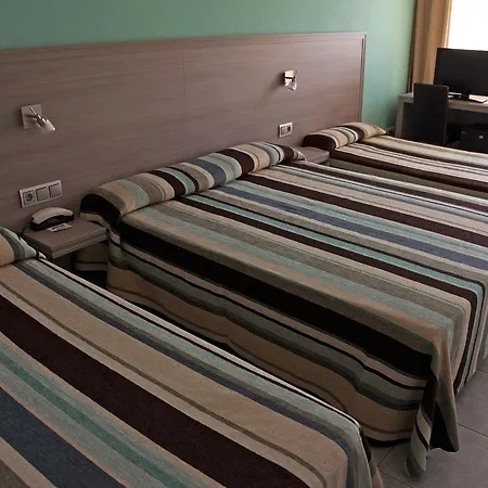 Planas Hotel 3*