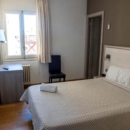 Planas Hotel