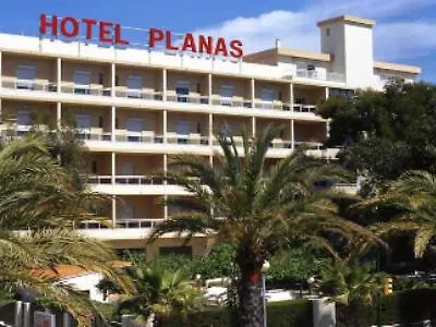 Planas 살루